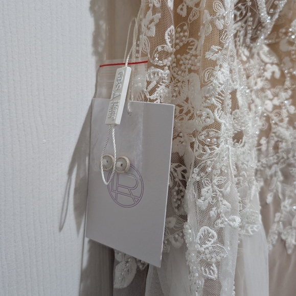 GBS Herve Paris - Connie Wedding Dress - Picture 7 of 7